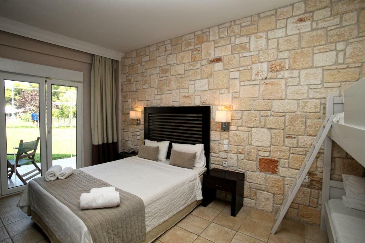 Hotel Nostos Hotel 2*