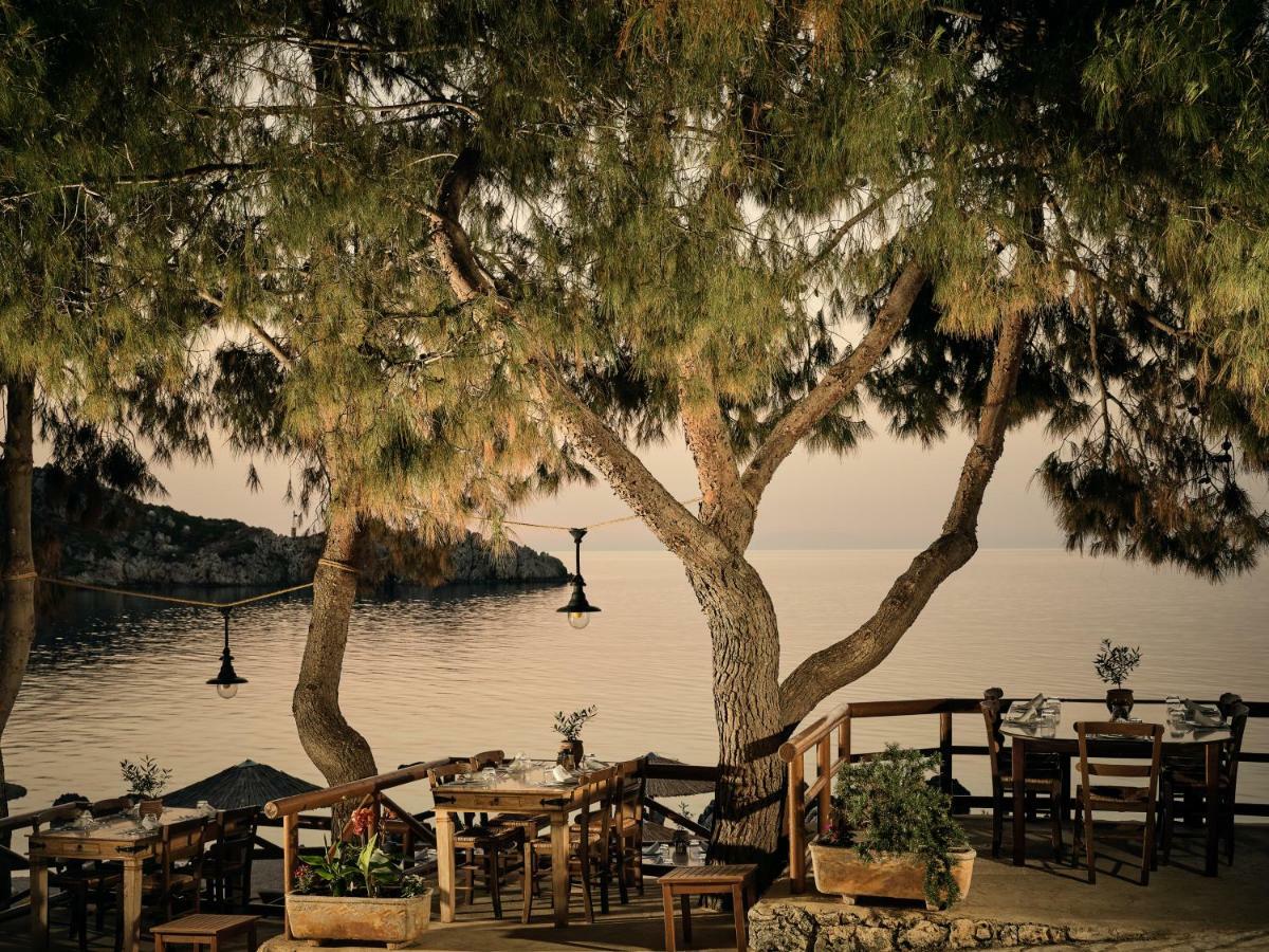 Nobelos Seaside Hotel
