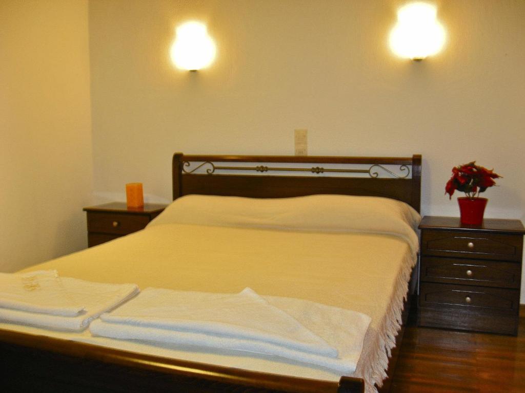 Xanemos Apartment *