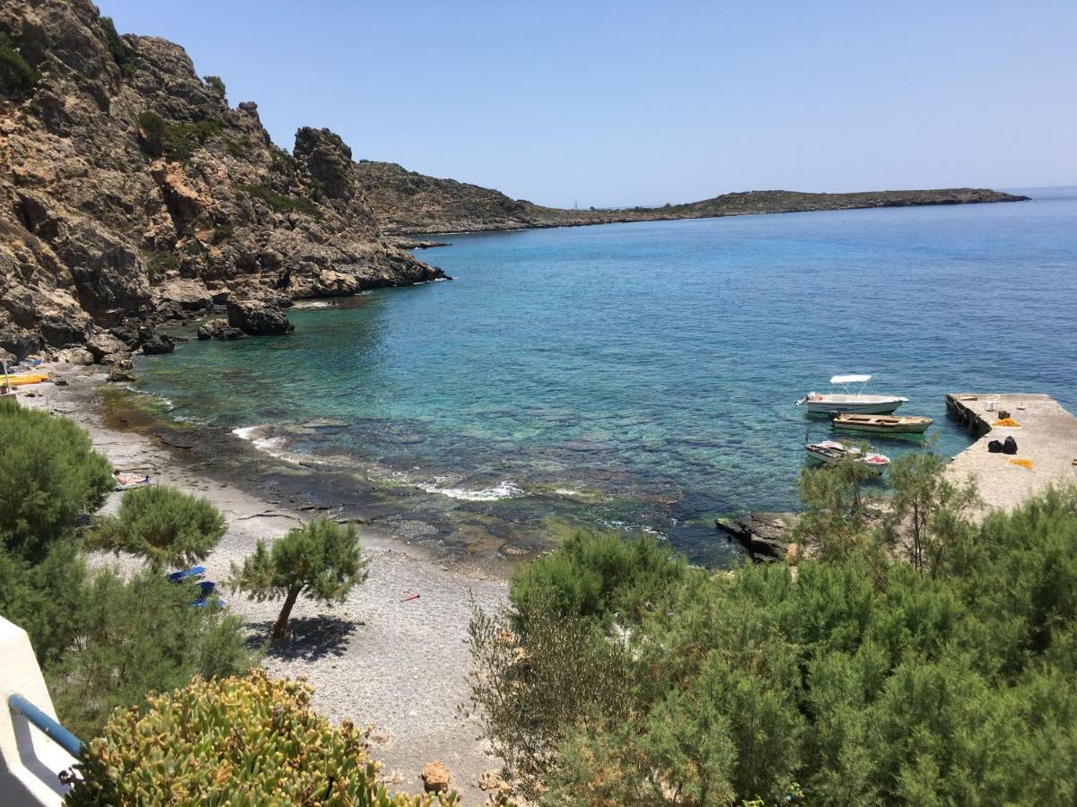 Taverna Akrogiali Hotel Loutro