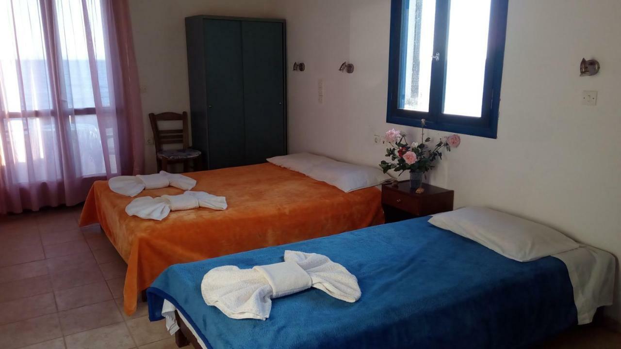 Taverna Akrogiali Hotel Loutro