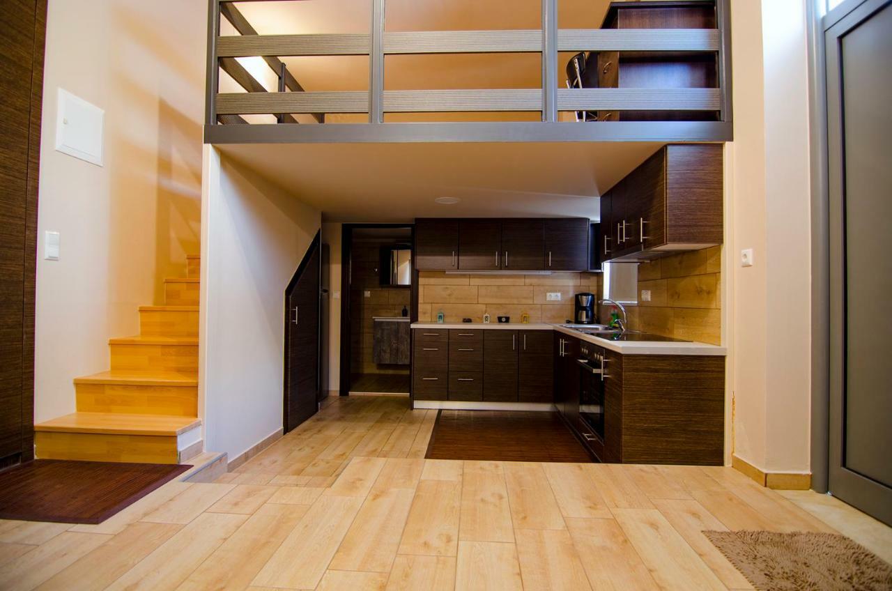 Gonis Apartment *