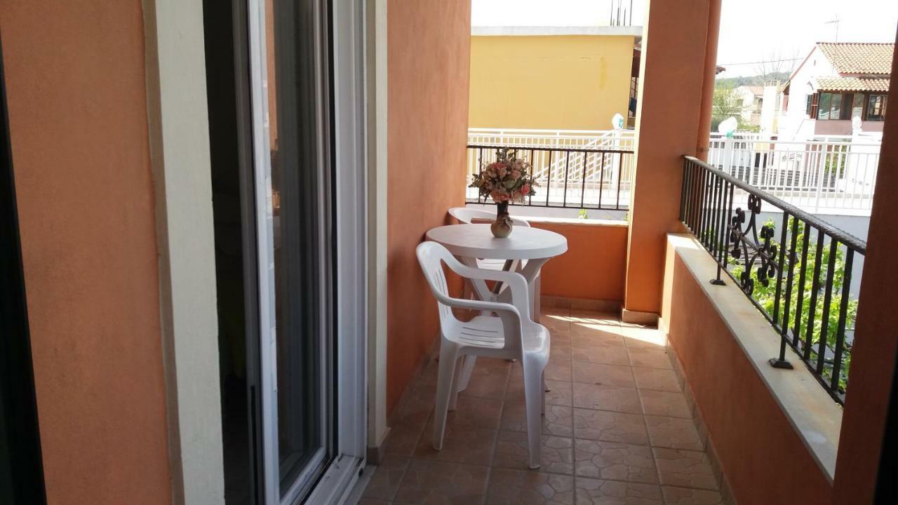 Pitsinis & Apartment