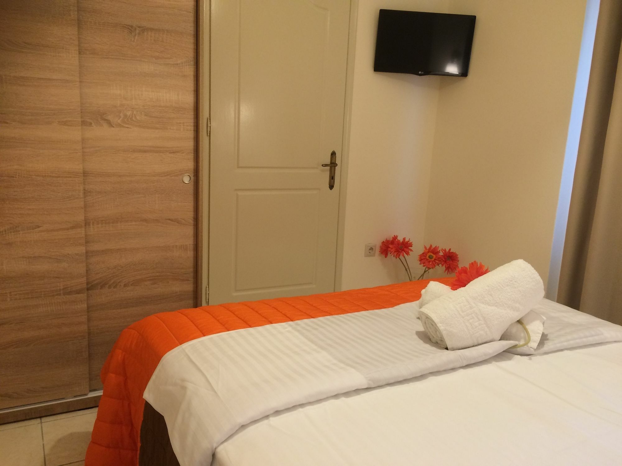 Apartment Sunny Svoronata