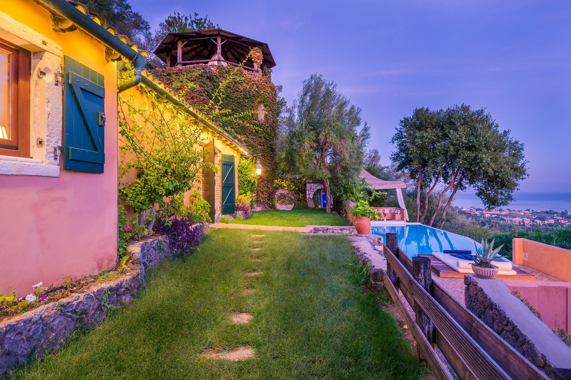 Melolia Villa Ipsos