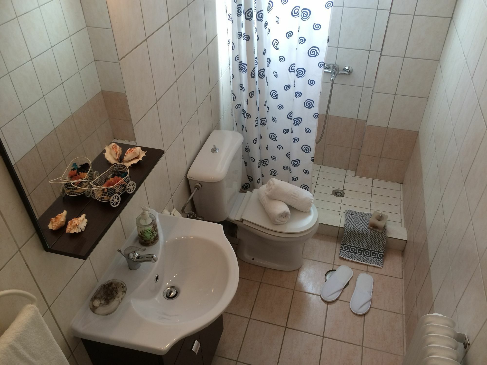 Sunny Apartment