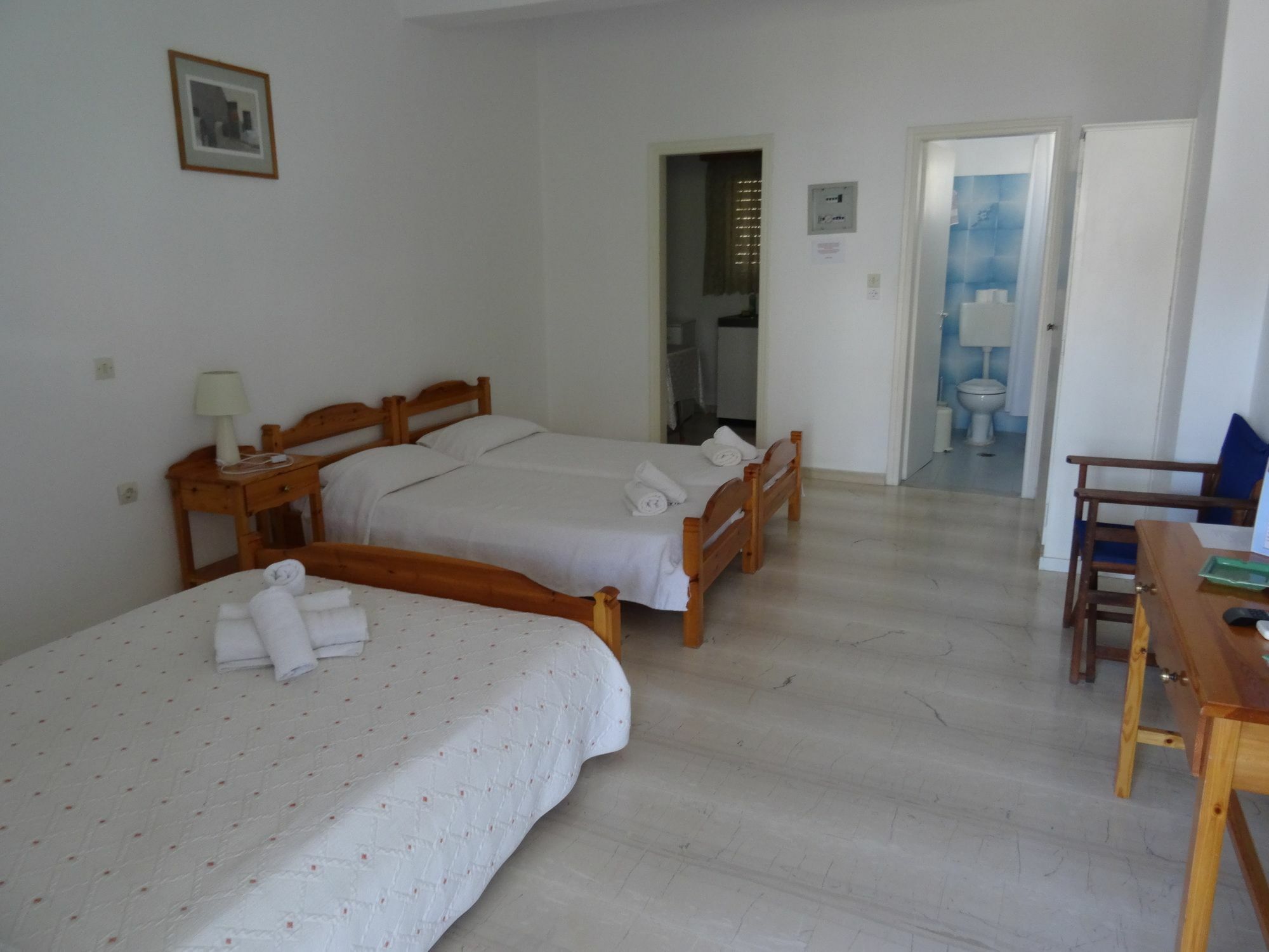 Bella Sant 2* Perissa (Santorini)