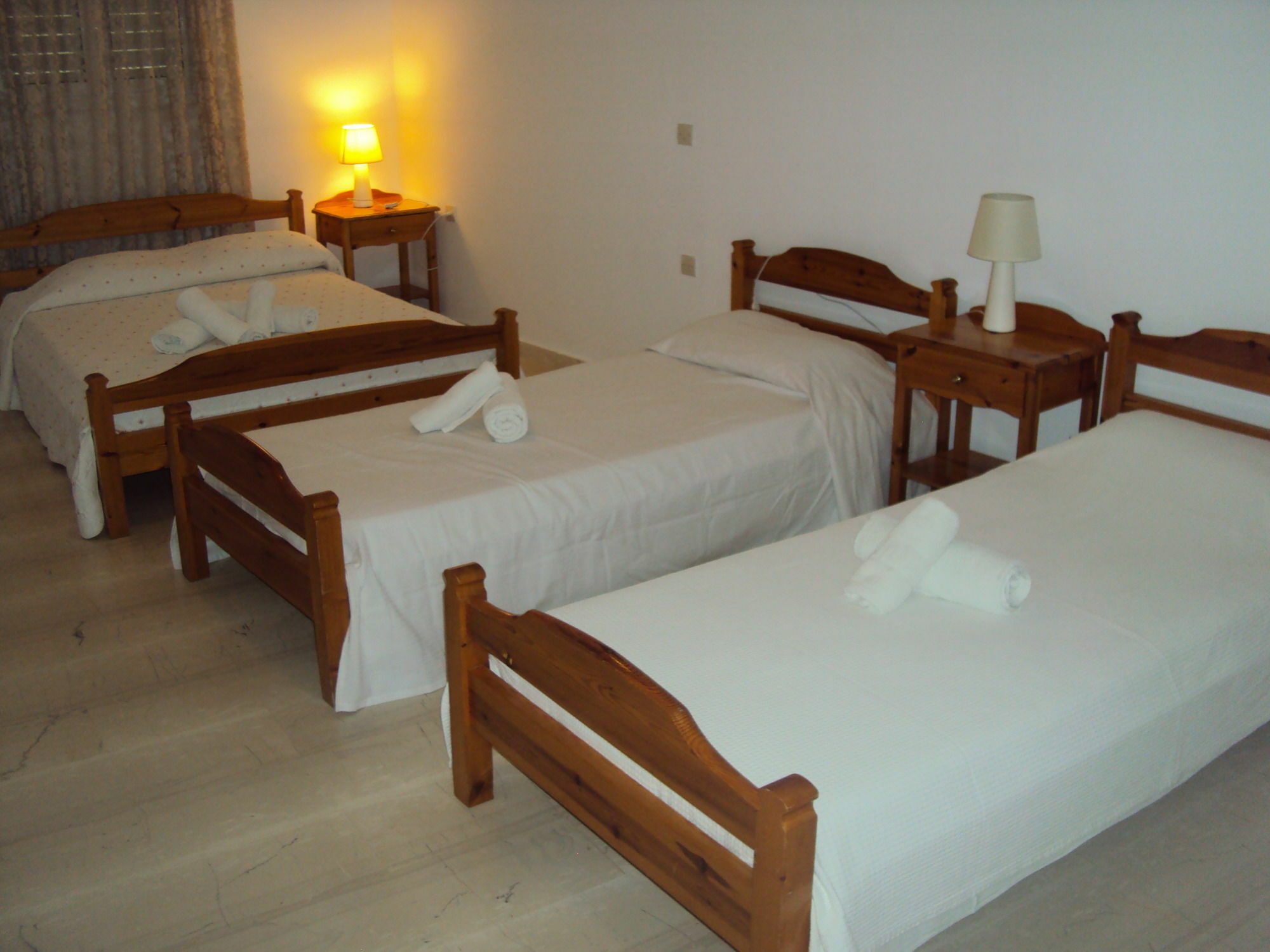 Aparthotel Bella Sant Perissa (Santorini)