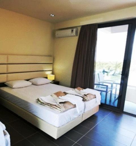 Thalassa Boutique Sarti