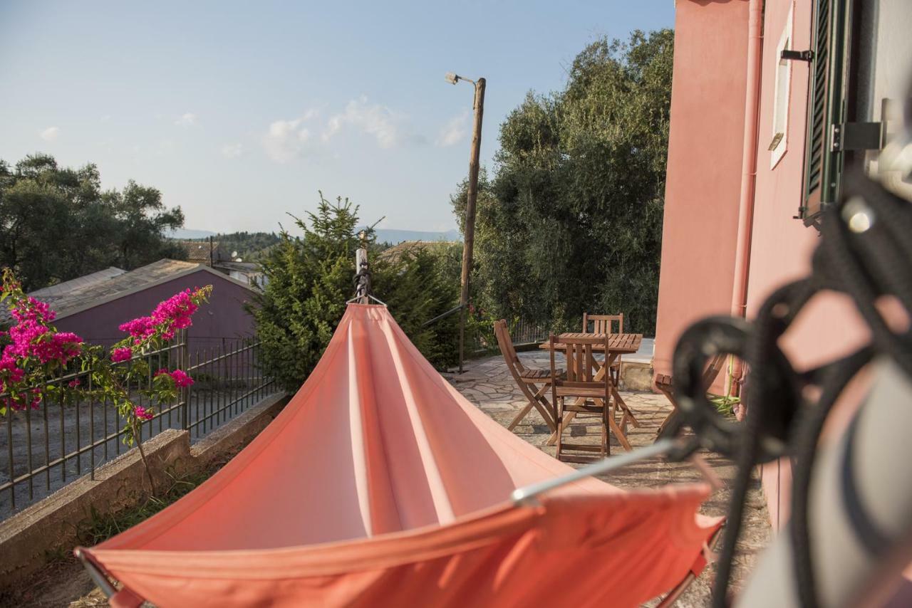Mariza Corfu * Kamara (Corfu)