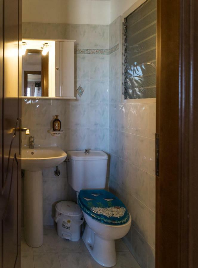 Alimos Marina Huge 3bd Athens