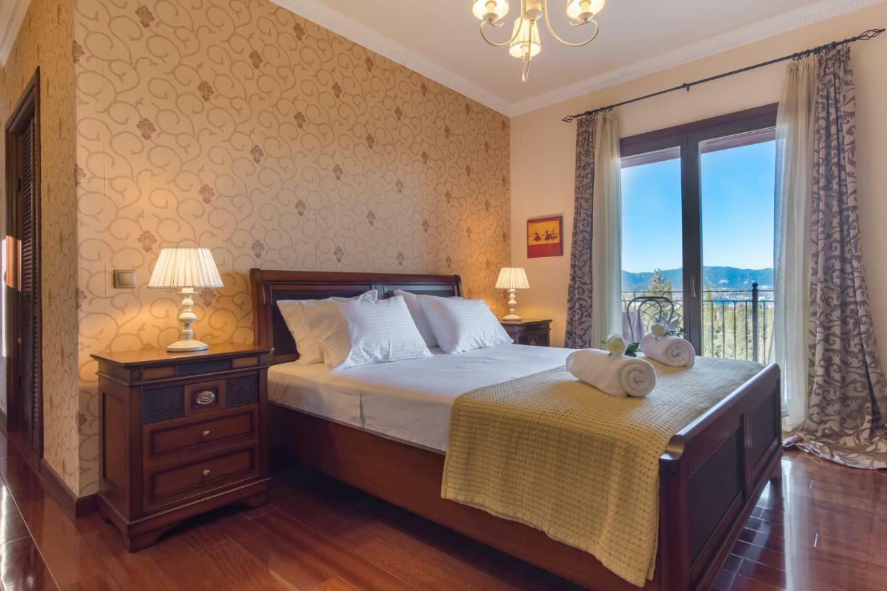 Savvina Villa *