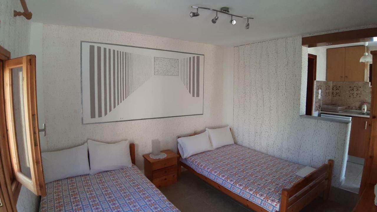 House Anna Houhlia
