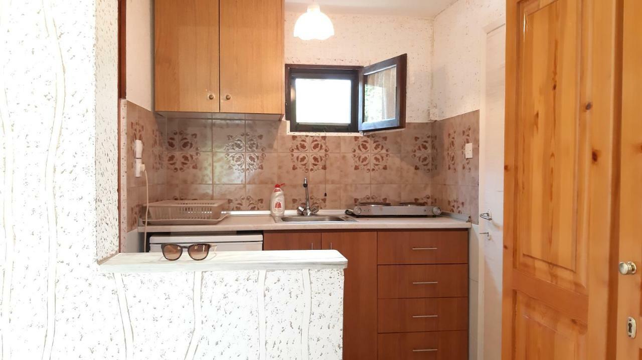 Apartment House Anna Houhlia *