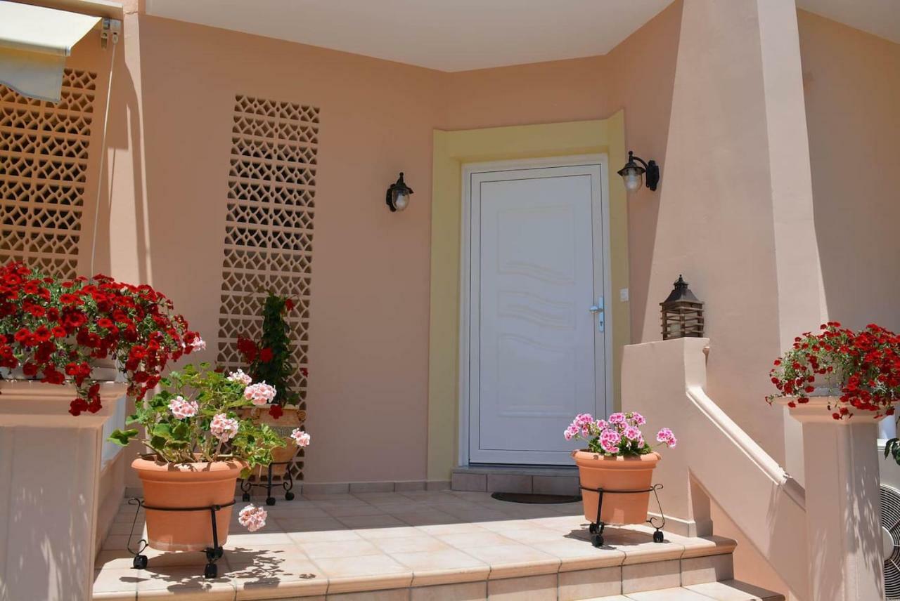 Aretaki * Kalamaki (Chania)