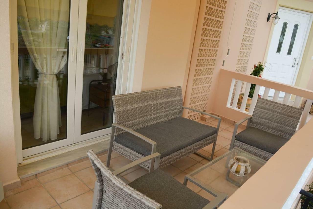 Aretaki Apartment