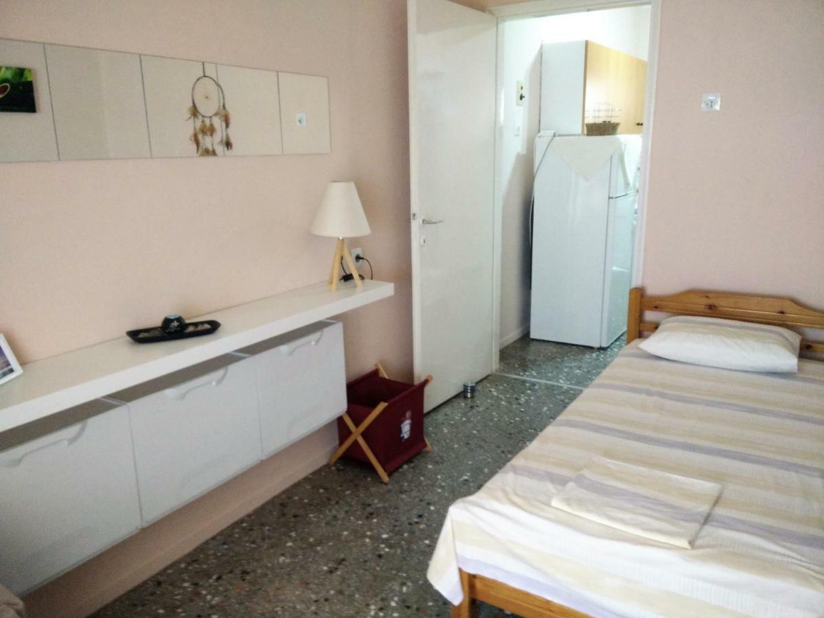 Seaside I Sinakos Estate Apartment