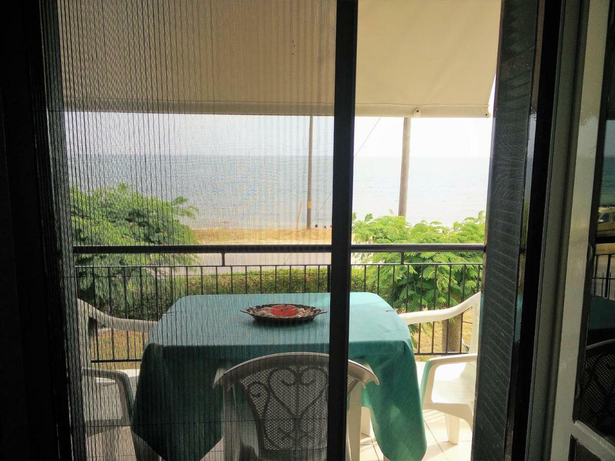 Seaside I Sinakos Estate Apartment
