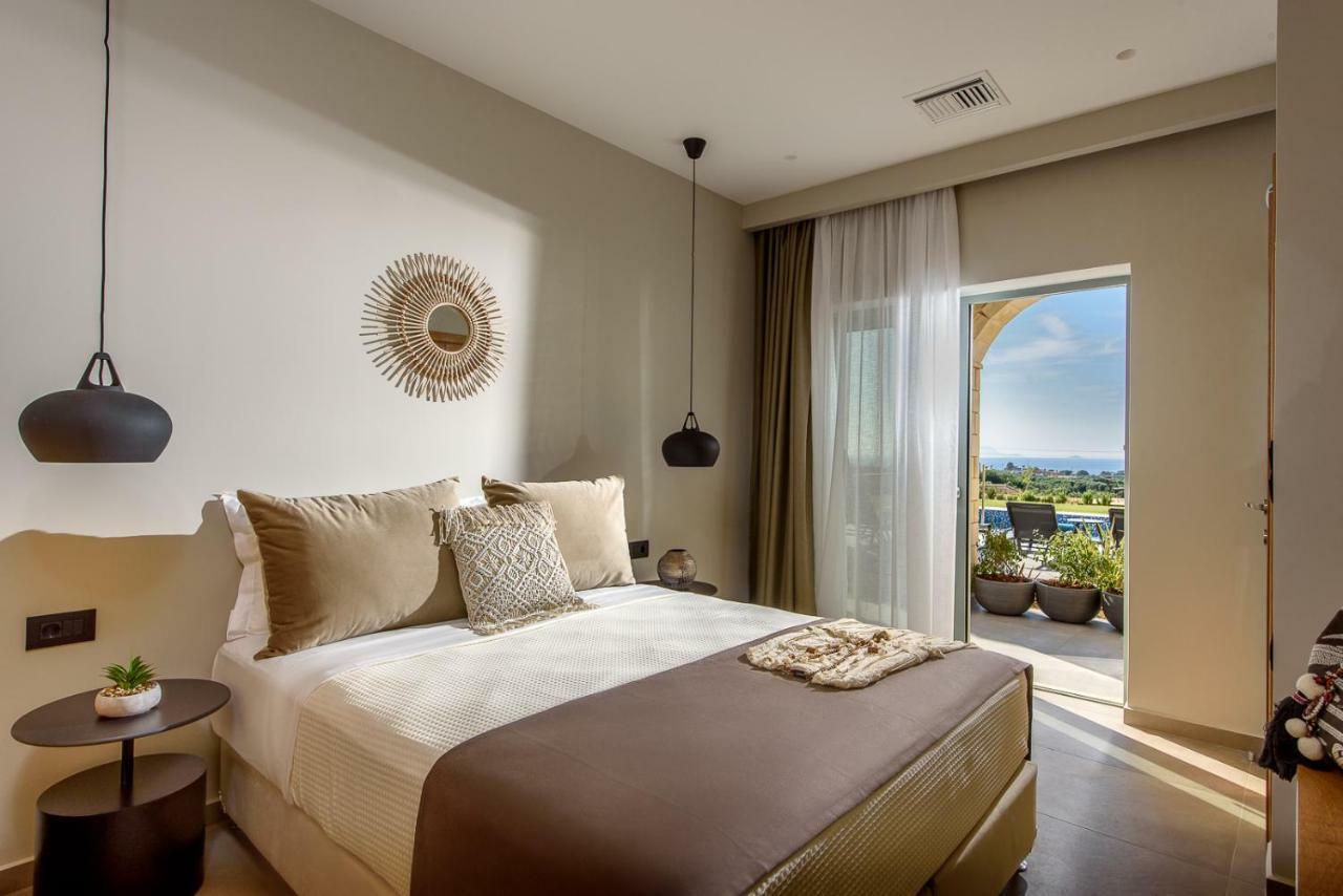 Caldera Theros Villa *