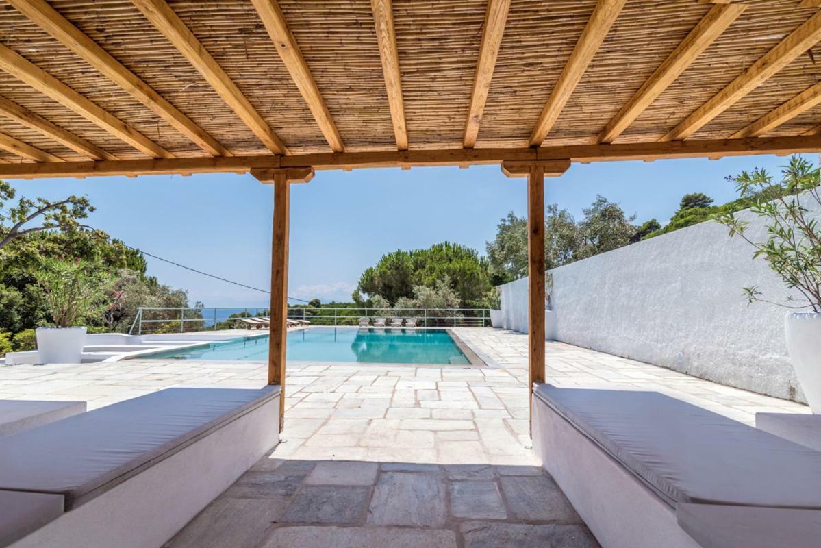 Villa Arios, Pool, Jacuzzi And Sea Kanapitsa (Skiathos)