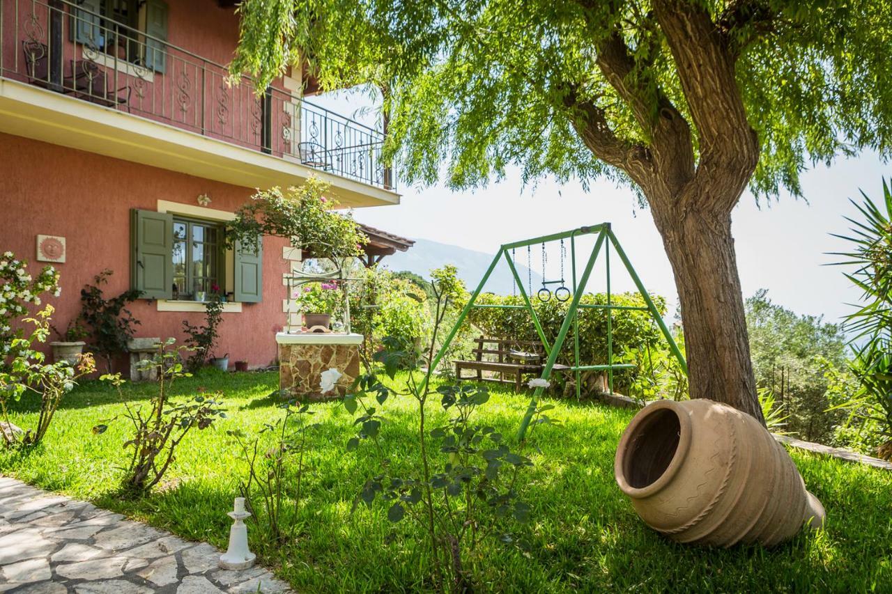 Villa Kefalonia - Charming 3 Bedroom Gardenia *