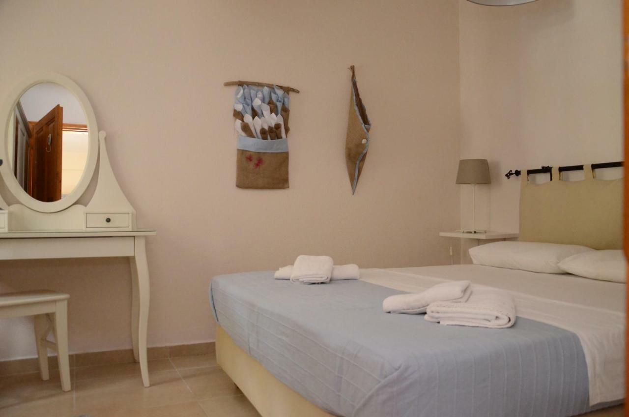 Filippos By The Sea Apartment *
