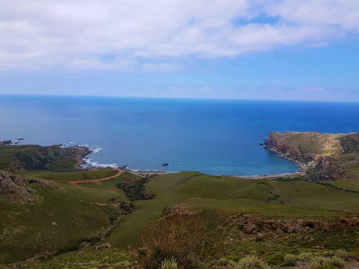 Colimbos Accommodation, 2 Min From The
