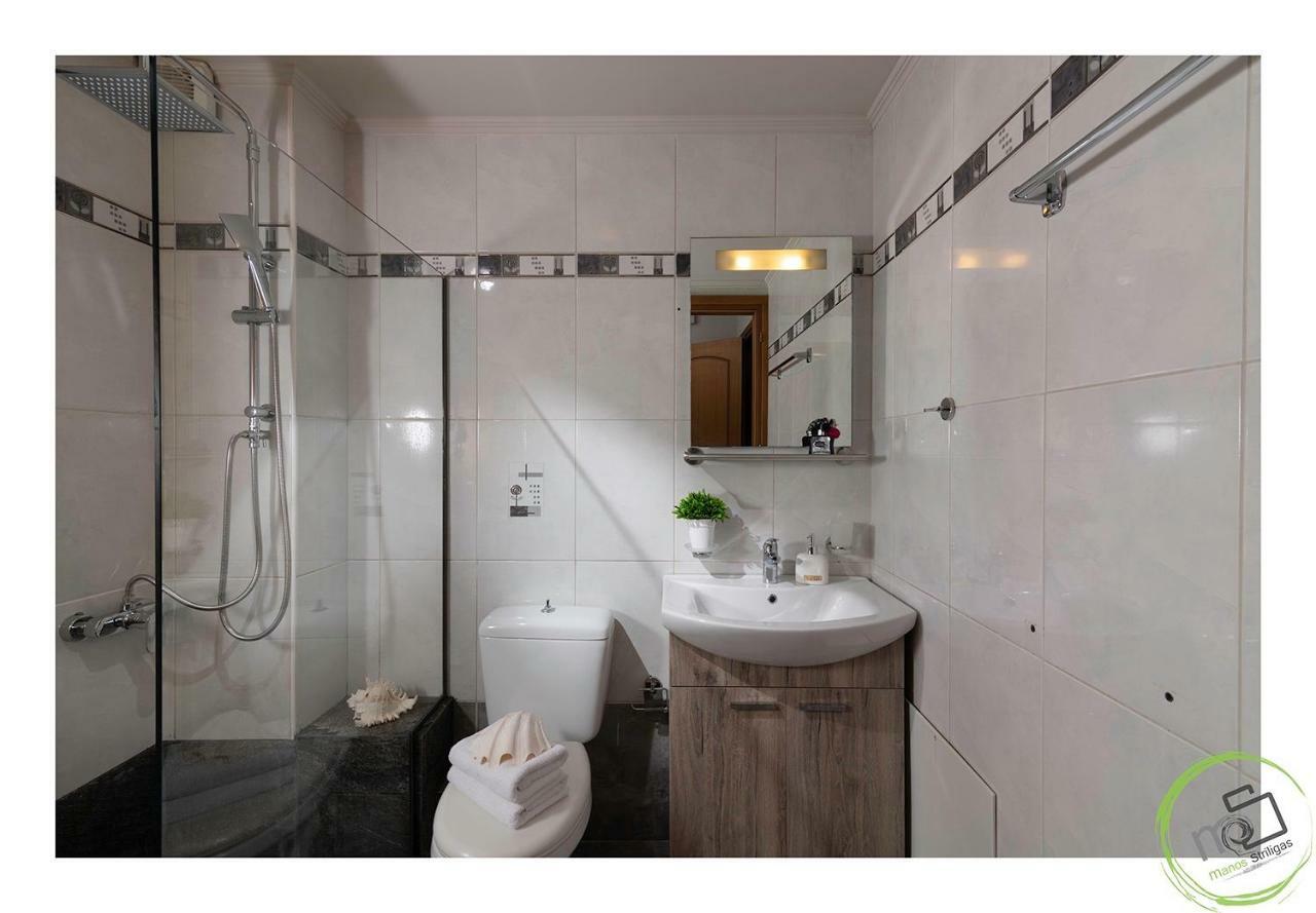 Irini Piskopiano, #2 Apartment