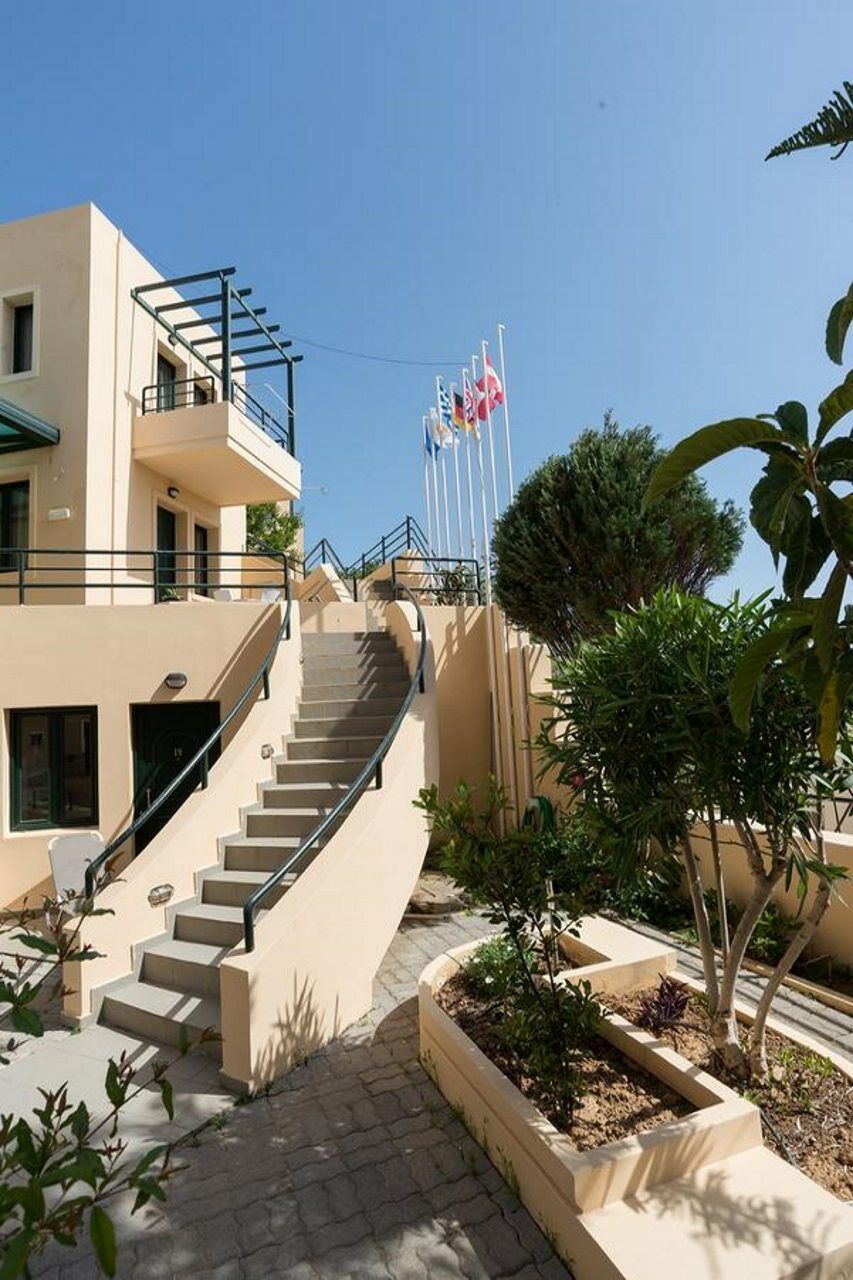 Aparthotel Rainbow Agioi Apostoli (Crete)