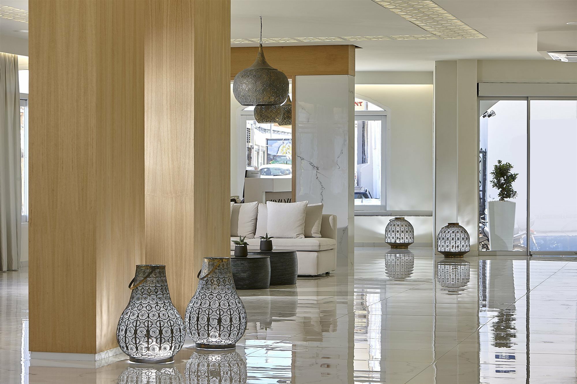 Vasia Boulevard (adults Only)