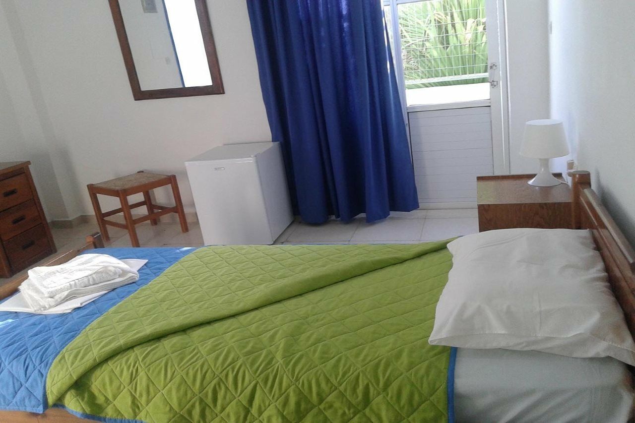 Hotel Rea Stavros (Crete)