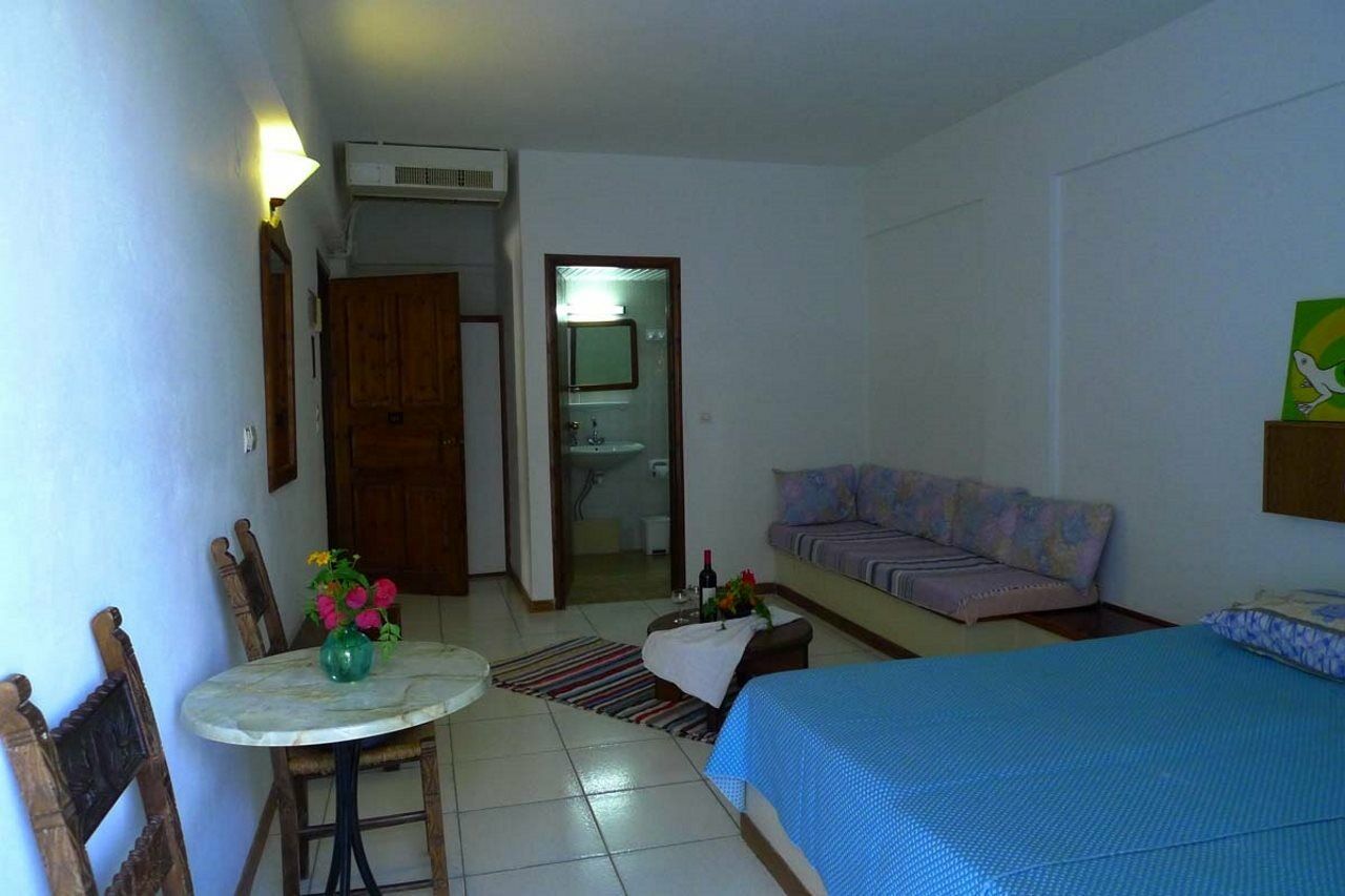 Hotel Rea Stavros (Crete)