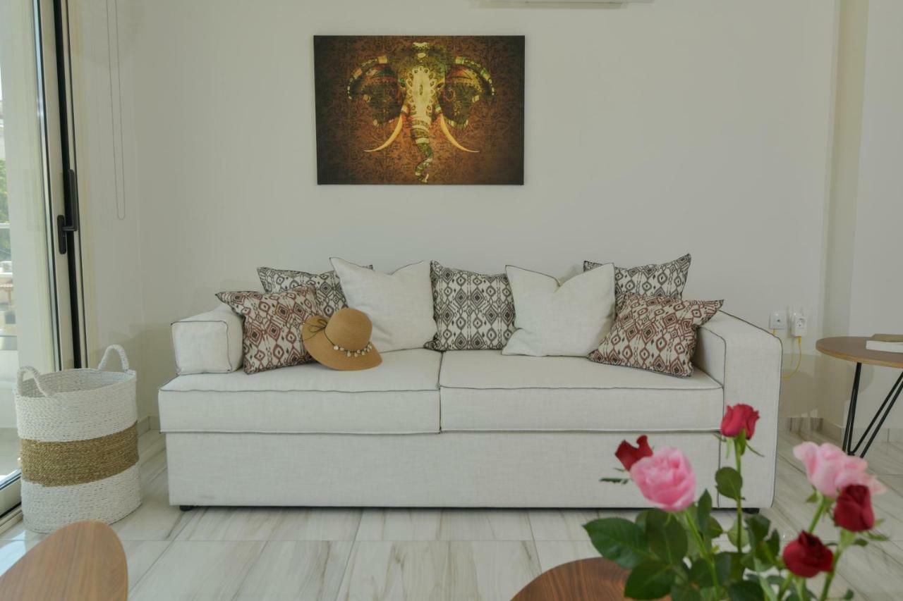 View Apartment *