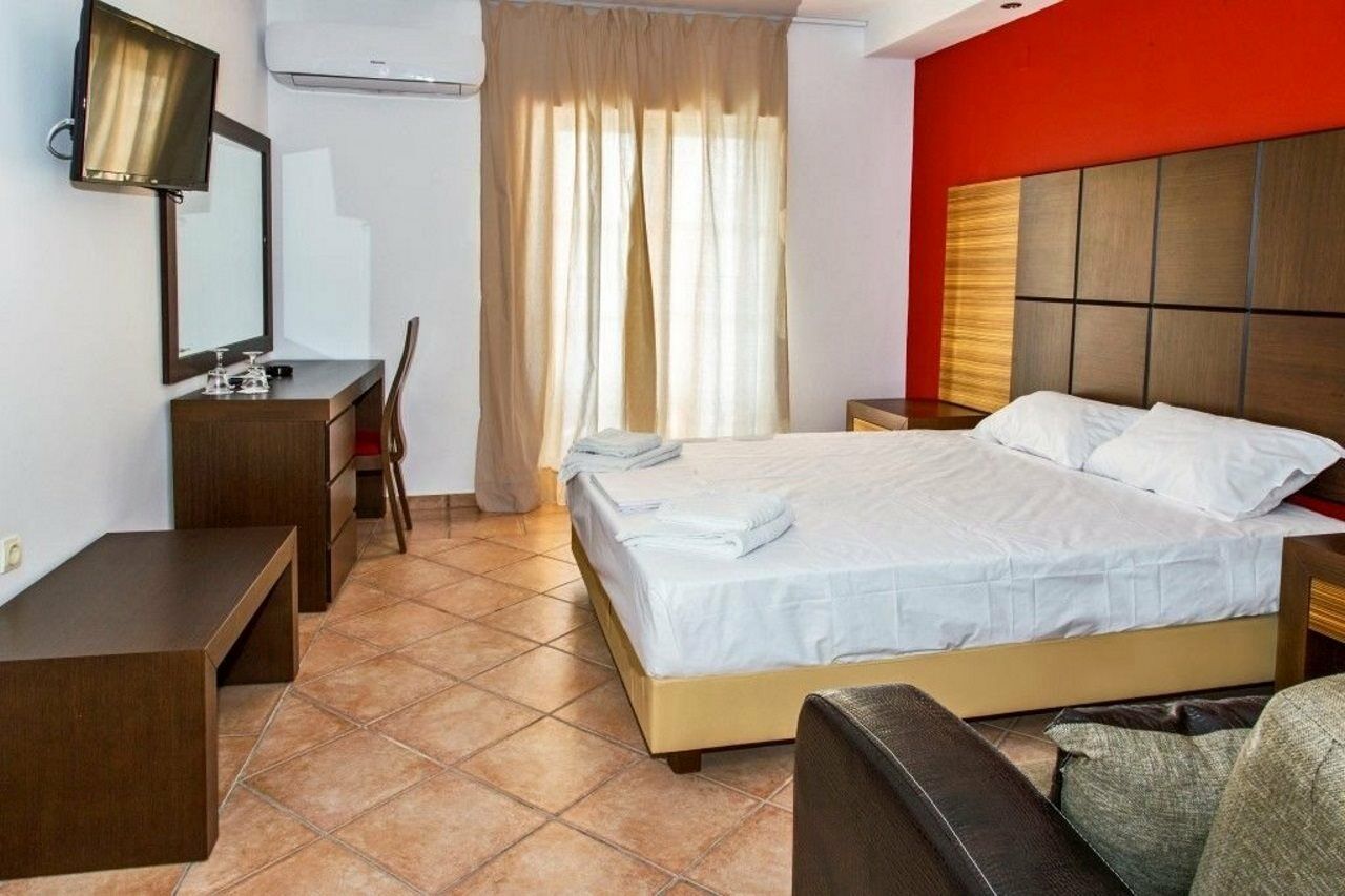 White Olive Premium Hotel