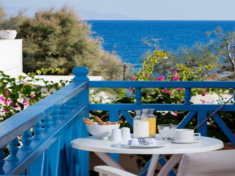 Sea Side 3* Kamari (Santorini)