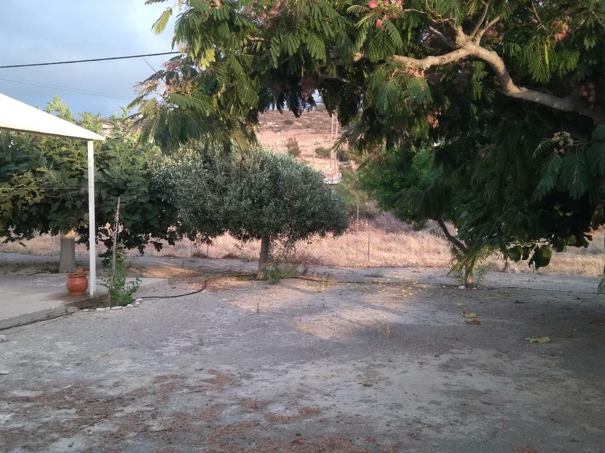 Garden House, Kalamaki
