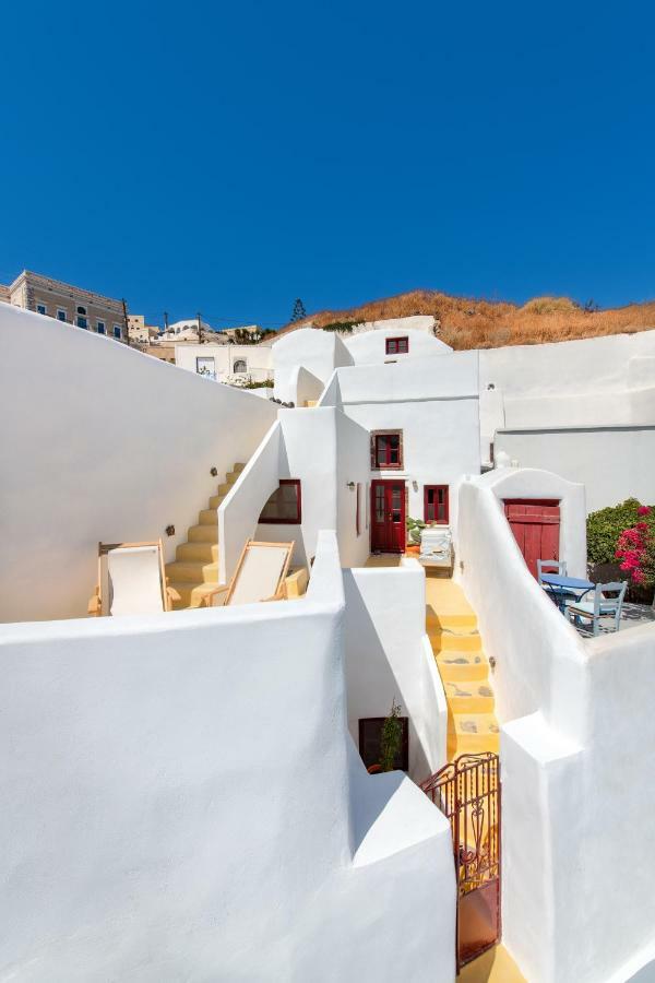 Oikia Cave House