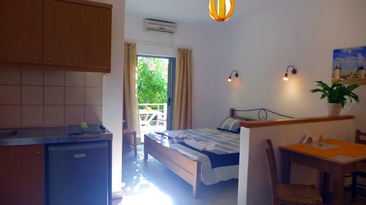 Apartment Lion-suites Kalyves