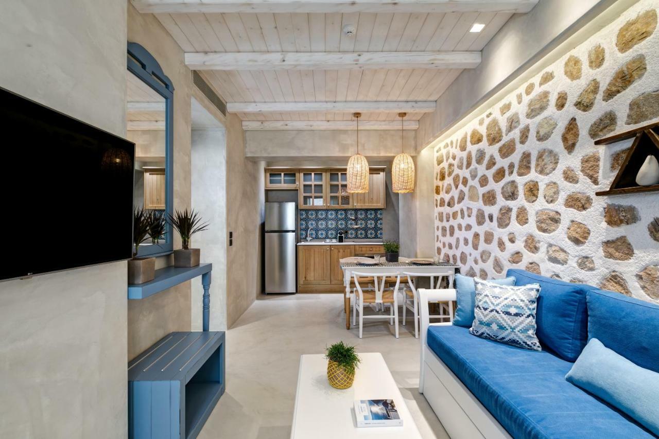 Estia Boutique Aparthotel 4*