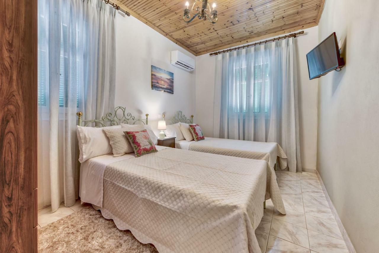Holiday home Sempreviva Agios Leon