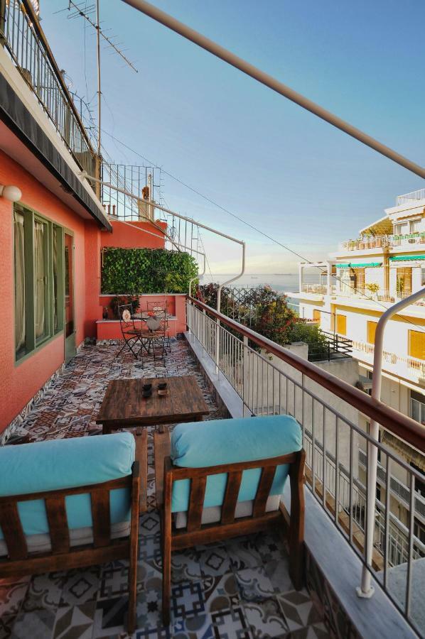 Apartment F & B Collection - Seaview Mini Penthouse *