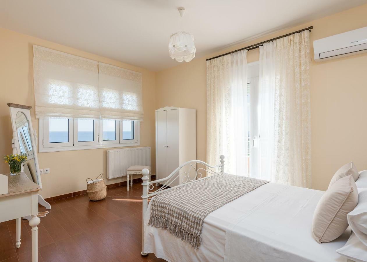 Anemolia Seaview Villa, Private Pool & Lush Garden, By Thinkvilla Villa