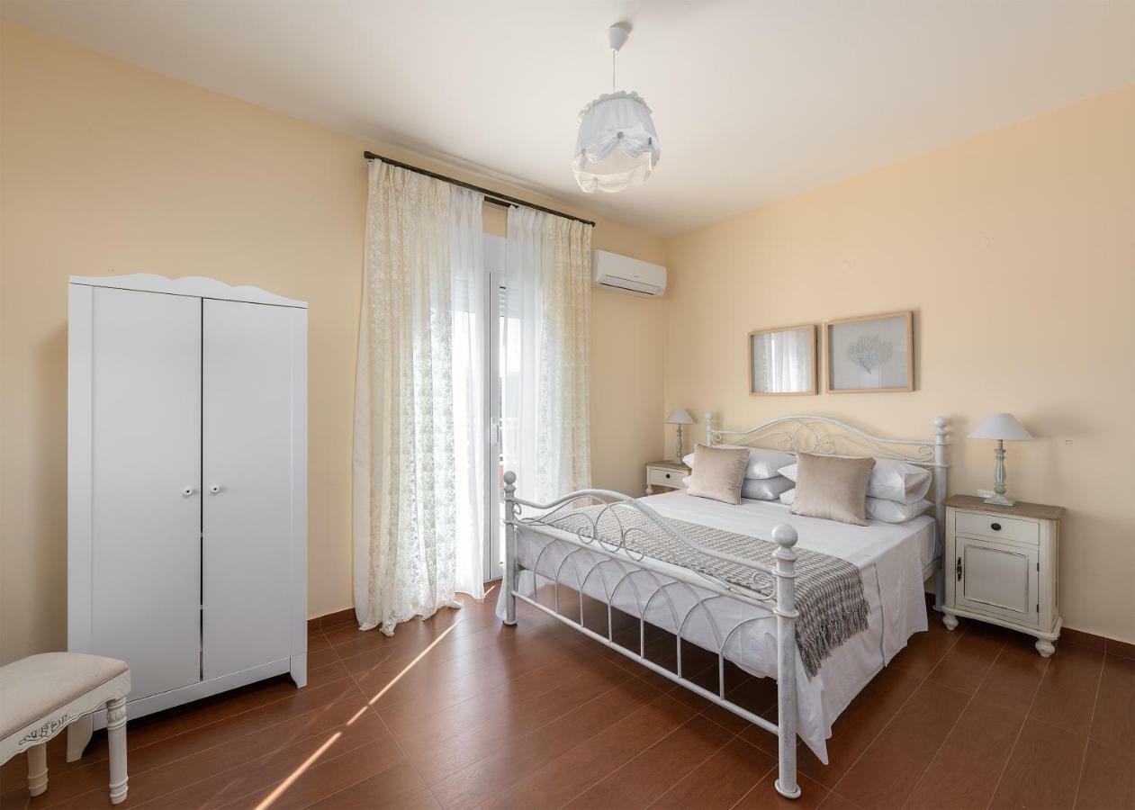 Anemolia Seaview Villa, Private Pool & Lush Garden, By Thinkvilla Villa *