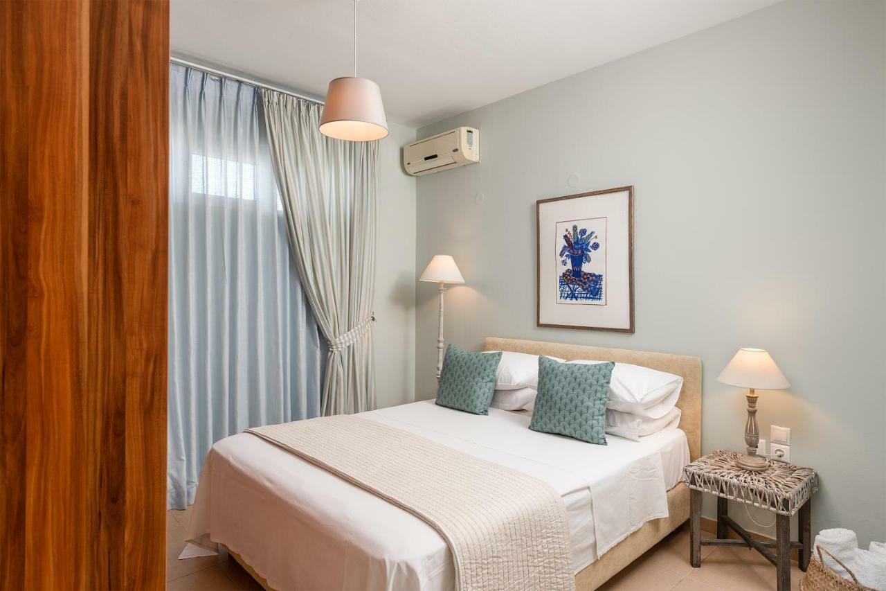 Anemolia Seaview Villa, Private Pool & Lush Garden, By Thinkvilla