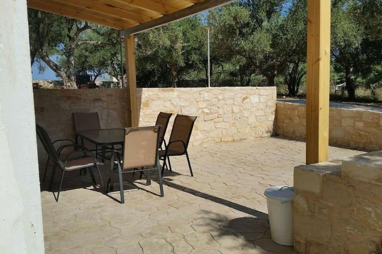 Holiday home Olive Tree Farm 200m From The *