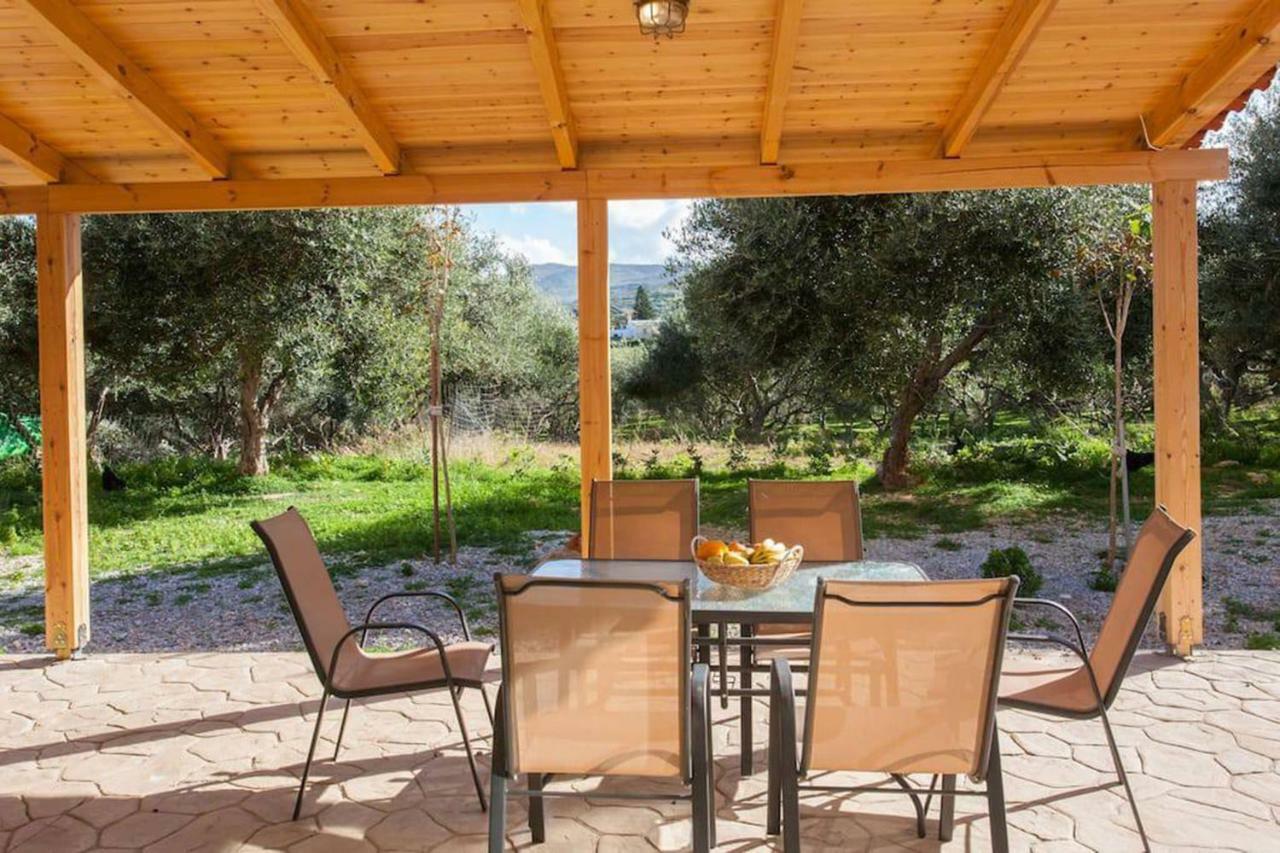 Olive Tree Farm 200m From The * Episkopi (Rethymno)