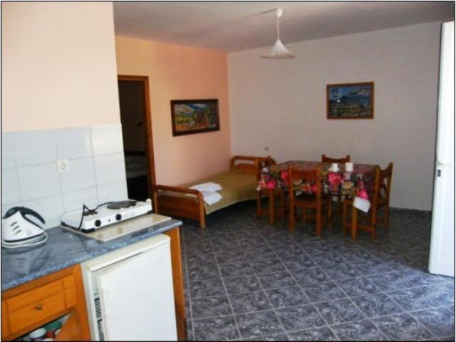 Apartment Studios Kefalos *