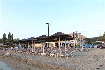 Meliton & By The Hotel Neos Marmaras