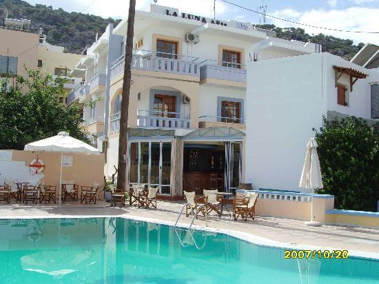 Aparthotel La Luna 3*