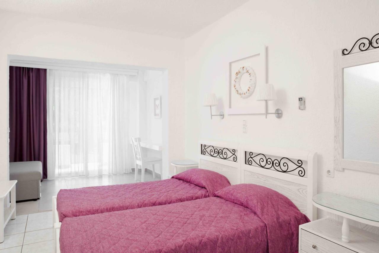 Ostria Aparthotel 3*